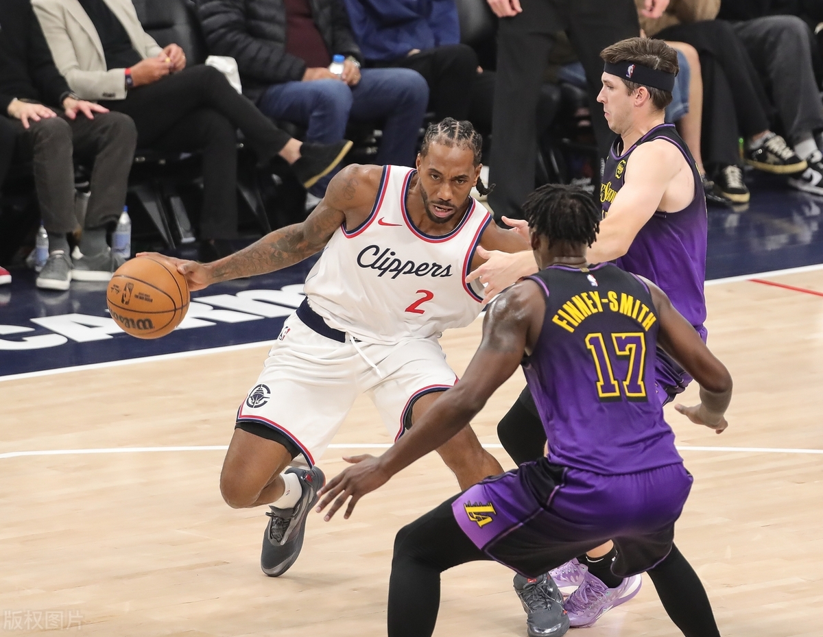 德甲赛程吃紧，洛杉矶湖人清晨篮板制胜，管理层满意，数据趋势出现新变化(德甲积分榜完整版)-九游体育